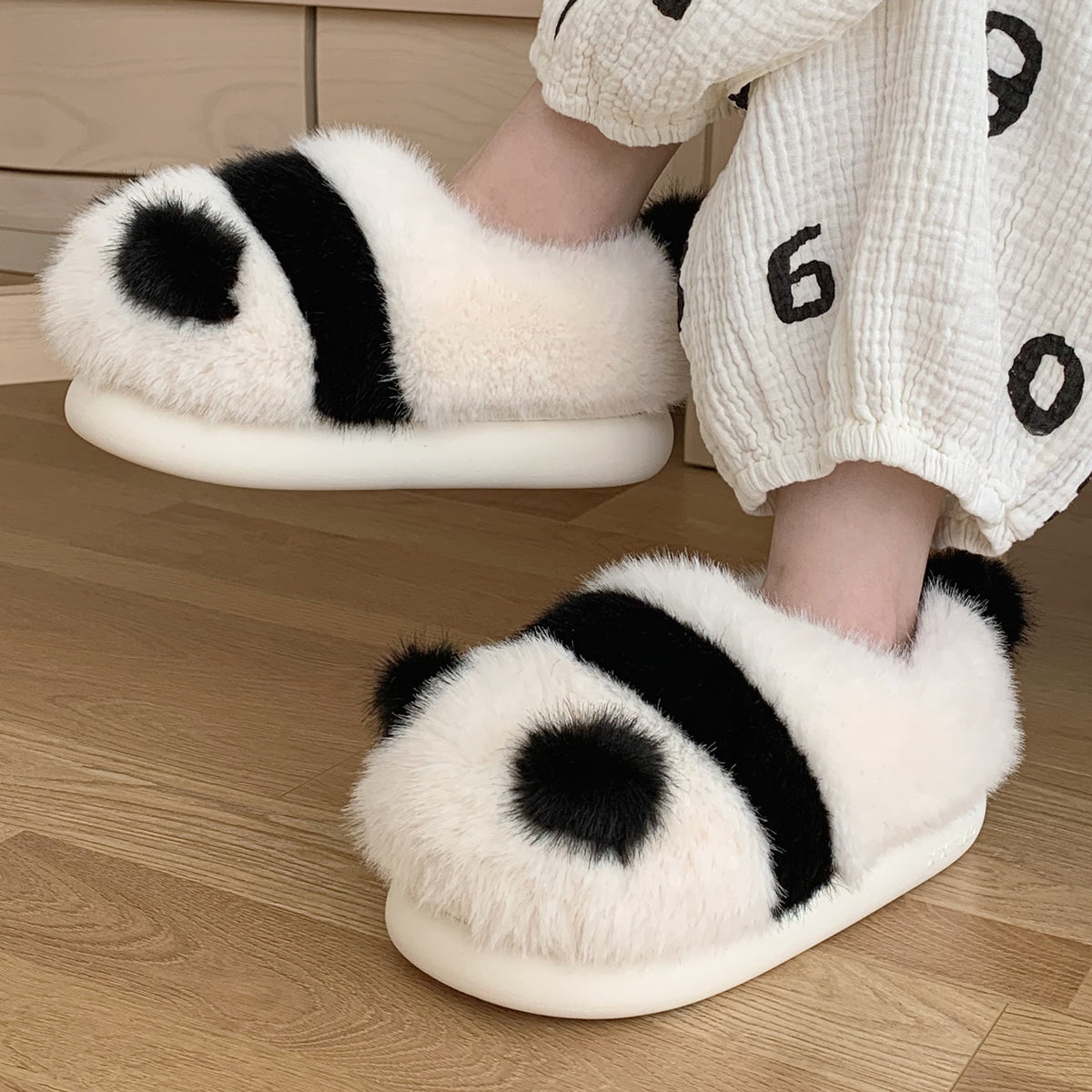 Black White Animal Panda Fluffy House Slippers